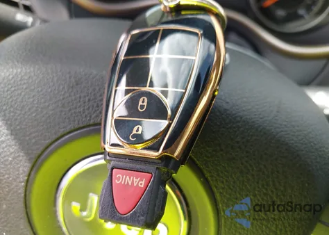 2015 Jeep Cherokee Latitude z USA, uszkodzony, nr VIN 1C4PJLCB6FW791182